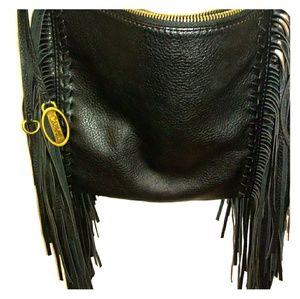 Lovely Carlos black leather w/ fringe purse 👛